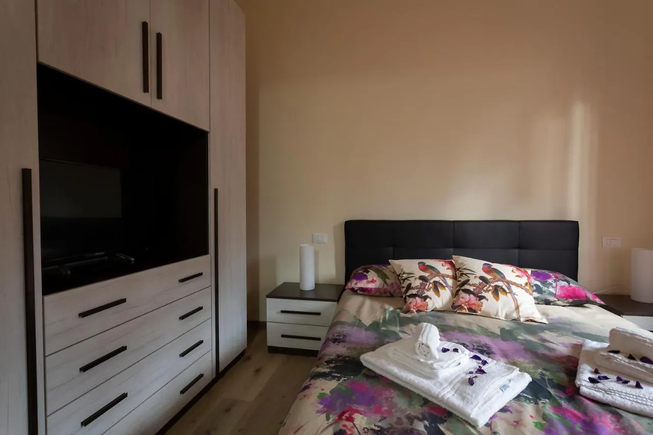Mamo Florence - Boboli Apartment 0*,  Italy